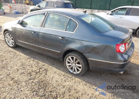 2010 Volkswagen Passat Komfort из США, поврежденный, VIN WVWJK7AN2AE162783